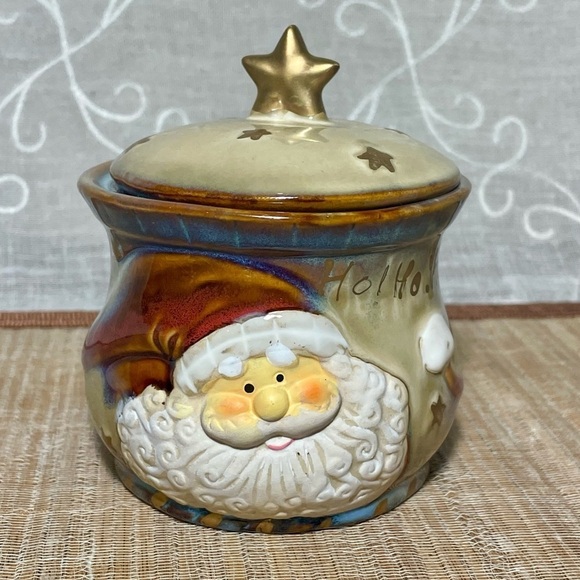 Adorable Santa Glazed Ceramic Christmas Sugar Bowl, Cotton Swab or Trinket Box - Picture 6 of 6
